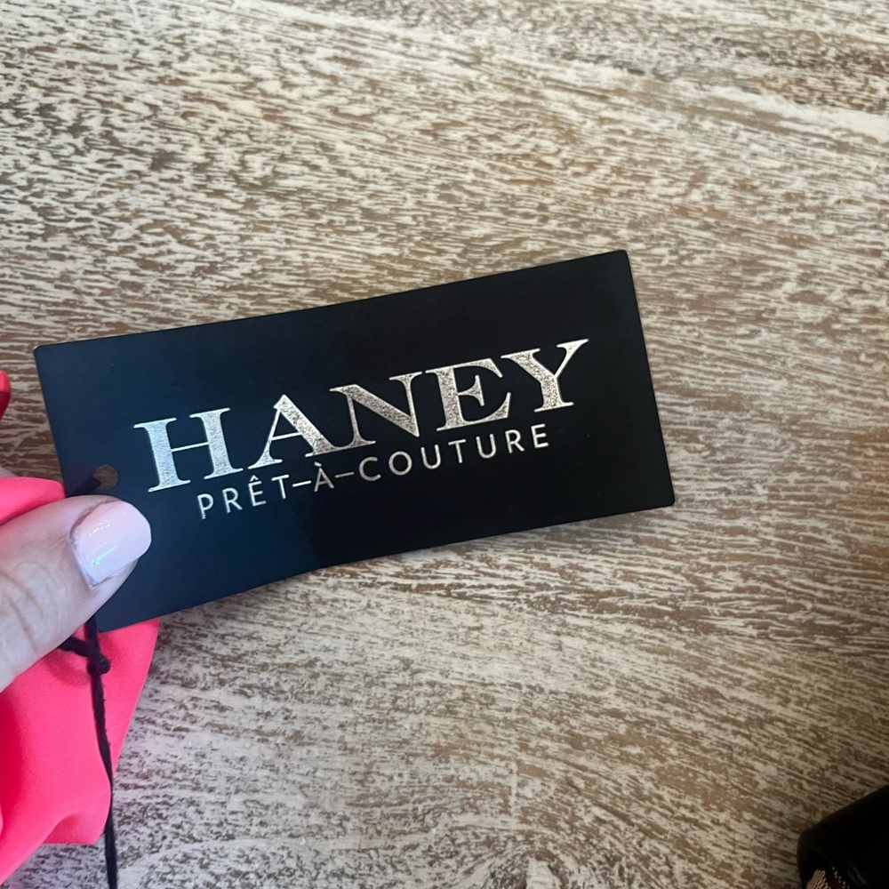 Haney holly dress coral NWT - Picture 10 of 11